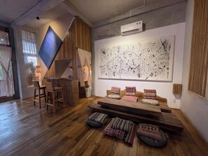 Signature-Dreibettzimmer | Wohnbereich