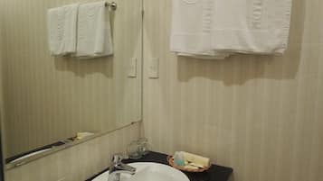 Shower, free toiletries, hair dryer, towels