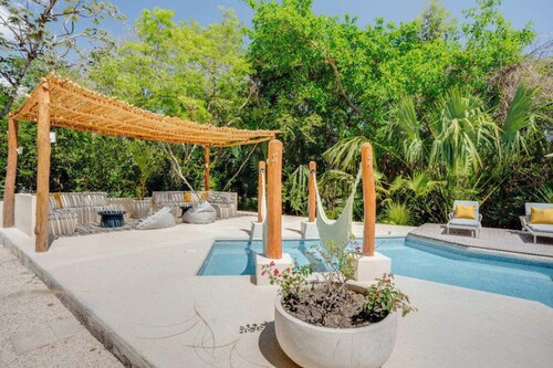 Casa Manglar Puerto Aventuras Pool and Garden View