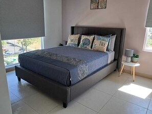 2 bedrooms, WiFi, bed sheets, wheelchair access