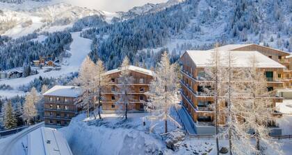 Luxurious apartment with sauna next to the slope