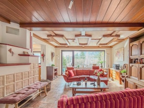 TV, DVD player, stereo