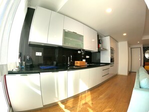 Fridge, microwave, oven, dishwasher