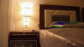 1 Schlafzimmer, Bügeleisen/Bügelbrett, Bettwäsche