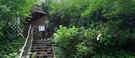 Overnatningsstedets område