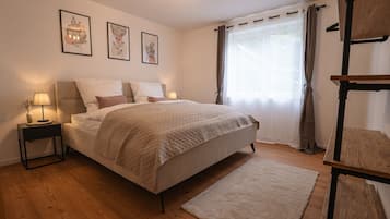 2 bedrooms, free WiFi, bed sheets