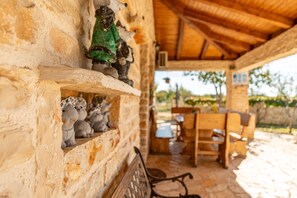 Terrace/patio - Villa Serena with pool (Budak)