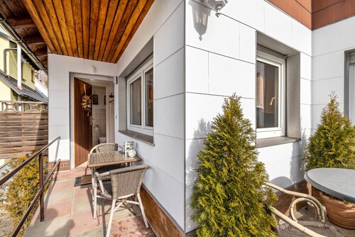 Einzimmerapartment 'Behrens-Reinke' mit privater Terrasse, Gemeinschaftsgarten und Wi-Fi