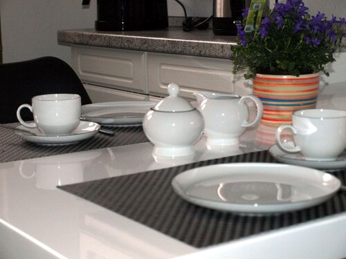 Ferienwohnung 'Nelli' mit Gemeinschaftsgarten, Balkon und Wi-Fi