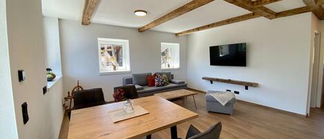 Apartment | Living room