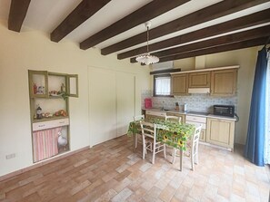 Apartment | Dining - Apartment With Shared Pool (Montecarotto)