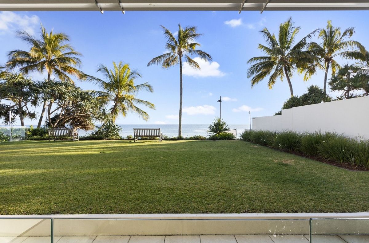 Beach/ocean view