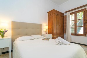 2 bedrooms