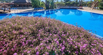 Bungalow in Tarragona by the Beach