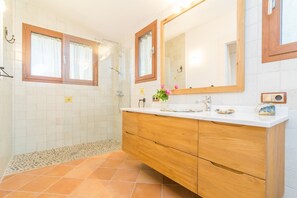 Dusche, Bidet