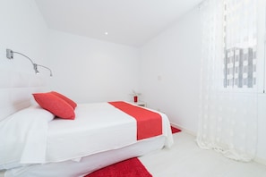2 bedrooms
