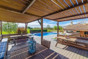 Outdoor dining - Es Rafal Nostro - Villa With Private Pool (Felanitx, Illes Balears)