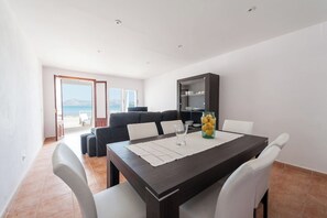 Dining - Voramar - House In Alcúdia. Free Wifi (Sa Marina (alcudia), Illes Balears)