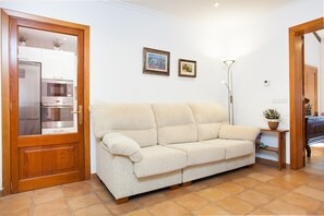 TV, lareira