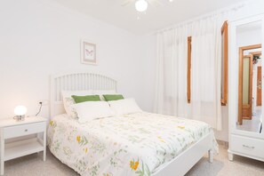 3 bedrooms - Ca Na Dora - House In Santanyí. Free Wifi (Santanyi, Illes Balears)