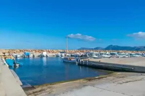 Marina