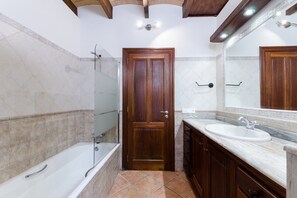 Douche, bidet