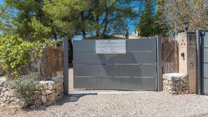 Unclassified image, 2 of 48, button - Can Reure - Villa With Private Pool In Inca (Inca, Illes Balears)
