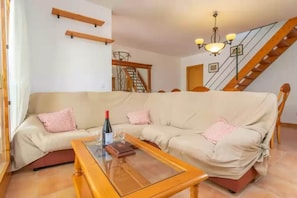 TV - Els Pins (port D'alcÚdia) - House With Free Wifi (Puerto De Alcudia, Illes Balears)