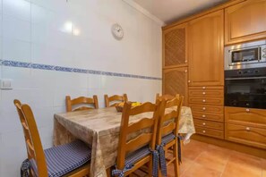 Dining - Els Pins (port D'alcÚdia) - House With Free Wifi (Puerto De Alcudia, Illes Balears)