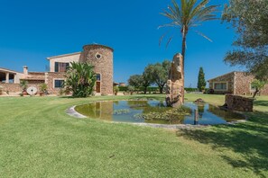 Property grounds - Can Colis - Villa With Private Pool In Sa Pobla (Sa Pobla, Illes Balears)