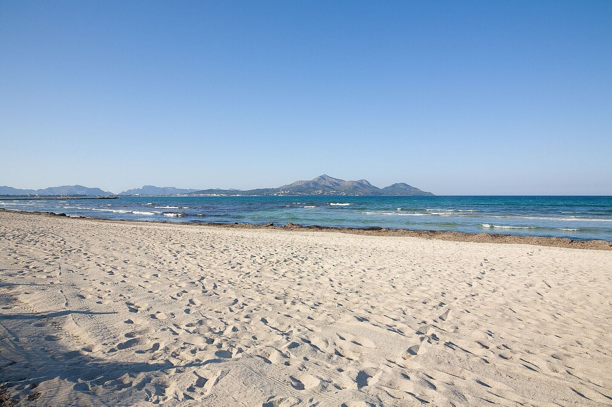 Una spiaggia nelle vicinanze