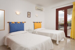 3 bedrooms - Elianto - House In Can Picafort. Free Wifi (Ca'n Picafort, Illes Balears)