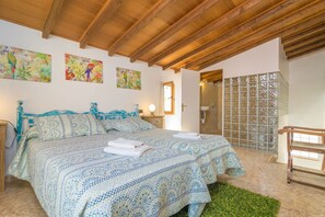 5 bedrooms