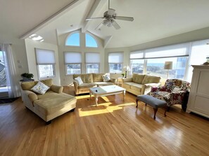 Smart TV - Beautiful Surf City Vacation Home - 1 from the Ocean! (Surf City)