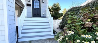 Beautiful Surf City Vacation Home - 1 from the Ocean!