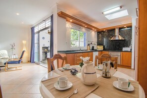 Dining - Na Llebrona - House In Porto Cristo. Free Wifi (Porto Cristo, Illes Balears)