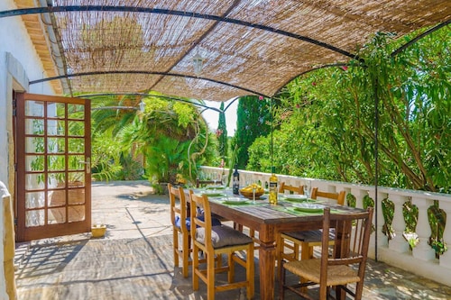 Villa in Sant Elm met Zwembad & Strand