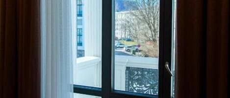 公寓, 1 間臥室, 露台 | 1 間睡房、隔音、免費 Wi-Fi