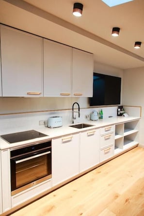 Loft, 1 Bedroom | 1 bedroom, soundproofing, free WiFi