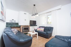 Living area - Rodriguez De La Fuente 19 (sin Nombre) - Villa (Platges De Muro, Illes Balears)
