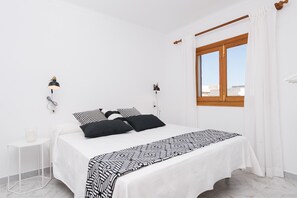 4 bedrooms - Can Fusteret - House In Son Serra De Marina (Son Serra De Marina, Illes Balears)