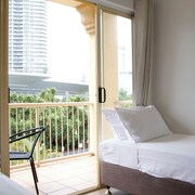 Breeze Inn Gold Coast