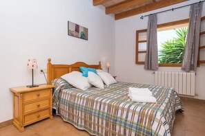 2 bedrooms