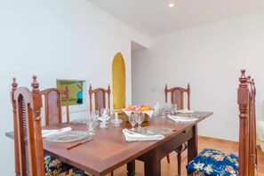 Dining - Can Salas - Apartment In Porreres. Free Wifi (Porreres, Illes Balears)