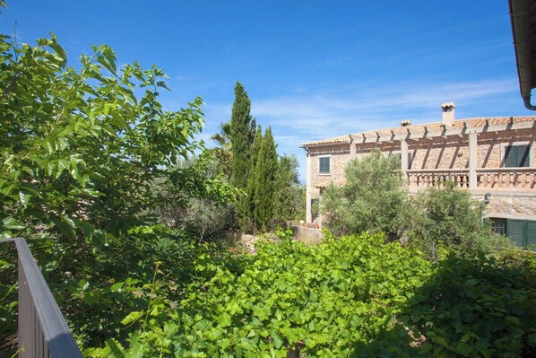 Property grounds - Eremus - House In Valldemossa. Free Wifi (Valldemossa, Illes Balears)