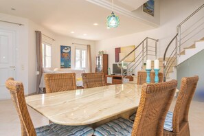 Dining - Espaiosa - House In Sa Ràpita. Free Wifi (Sa Ràpita, Illes Balears)