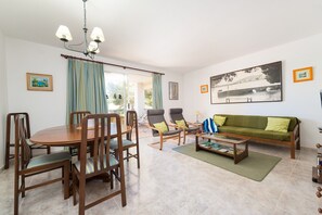 TV - Clivies 1b - Apartment In Port De Pollença (Port De Pollença, Illes Balears)