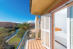 Property grounds - Villa Rosa - House In Platja D'alcúdia. Free Wifi (Puerto De Alcudia, Illes Balears)