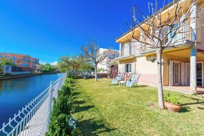 Property grounds - Villa Rosa - House In Platja D'alcúdia. Free Wifi (Puerto De Alcudia, Illes Balears)