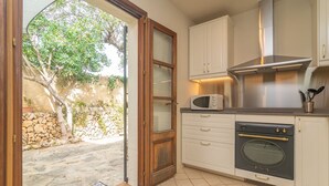 Unclassified image, 5 of 29, button - Tres Mares - House In Cala Millor. Free Wifi (, Illes Balears)